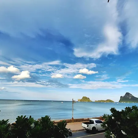 Jungle Cafe And Guesthouse Prachuap Khiri Khan Exterior photo